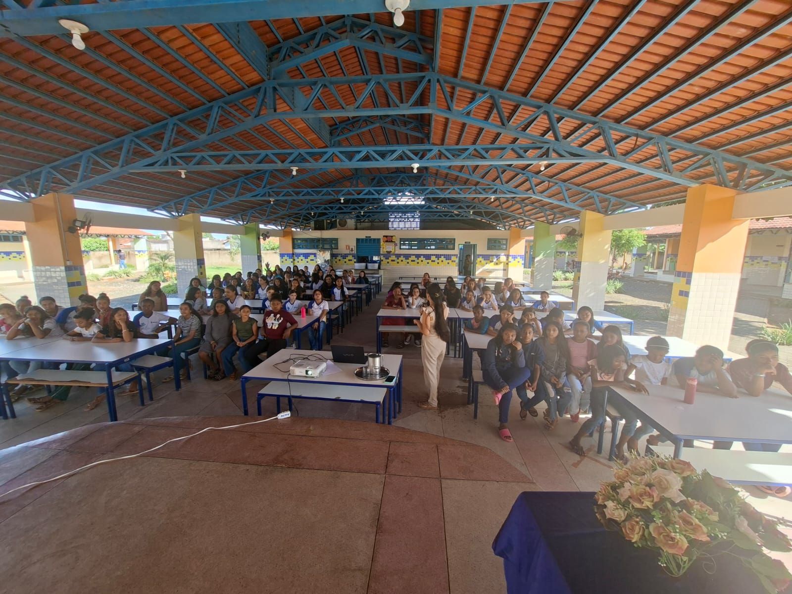 SECRETARIA DE SAÚDE REALIZA PALESTRA COM O TEMA: "PREVENÇÃO DA GRAVIDEZ NA ADOLESCÊNCIA", NA ESCOLA ESTADUAL ADEUVALDO DE OLIVEIRA MORAES